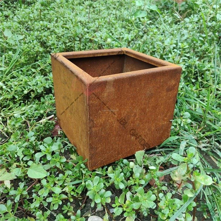 Corten Steel Box