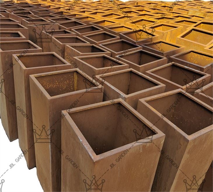 Máy trồng cây treo thép Corten
