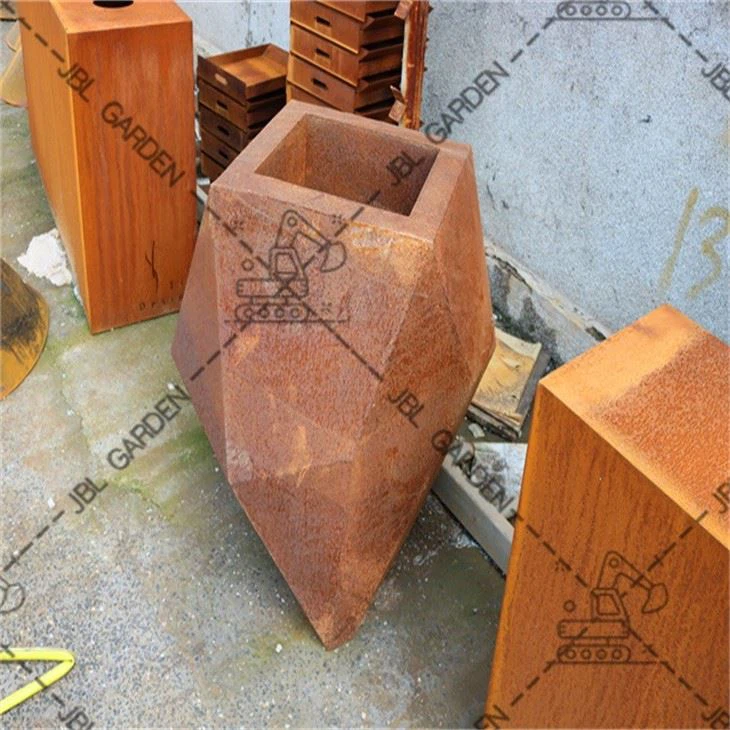Small Metal Pots