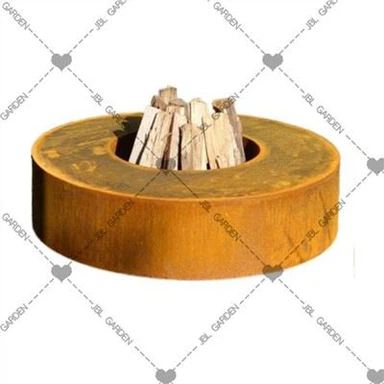 Hố lửa sân trong bằng kim loại