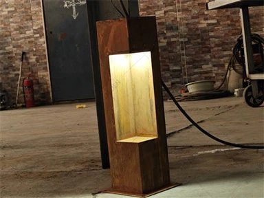 Đèn bollard thép mạ kẽm nhúng nóng