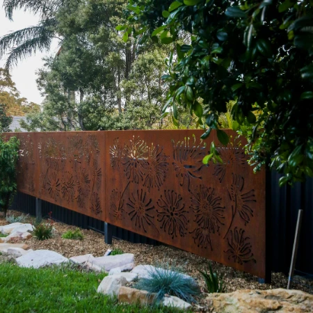 Customized Garden Partition