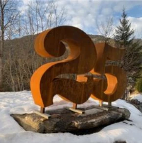 Đồ trang trí bằng thép Corten