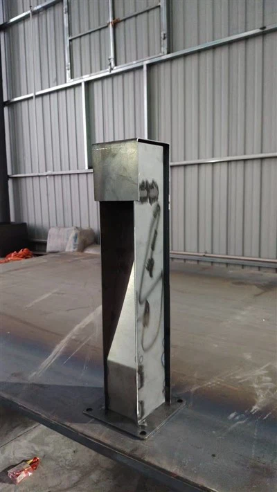 Corten Steel Xây dựng vững chắc Chiếu sáng hiệu quả