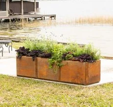 Chậu trồng cây bằng thép rỉ sét